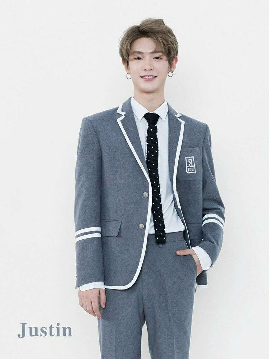 黄明昊（Justin）