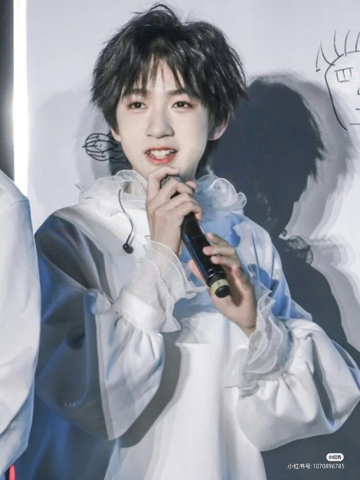 时代少年团——贺峻霖