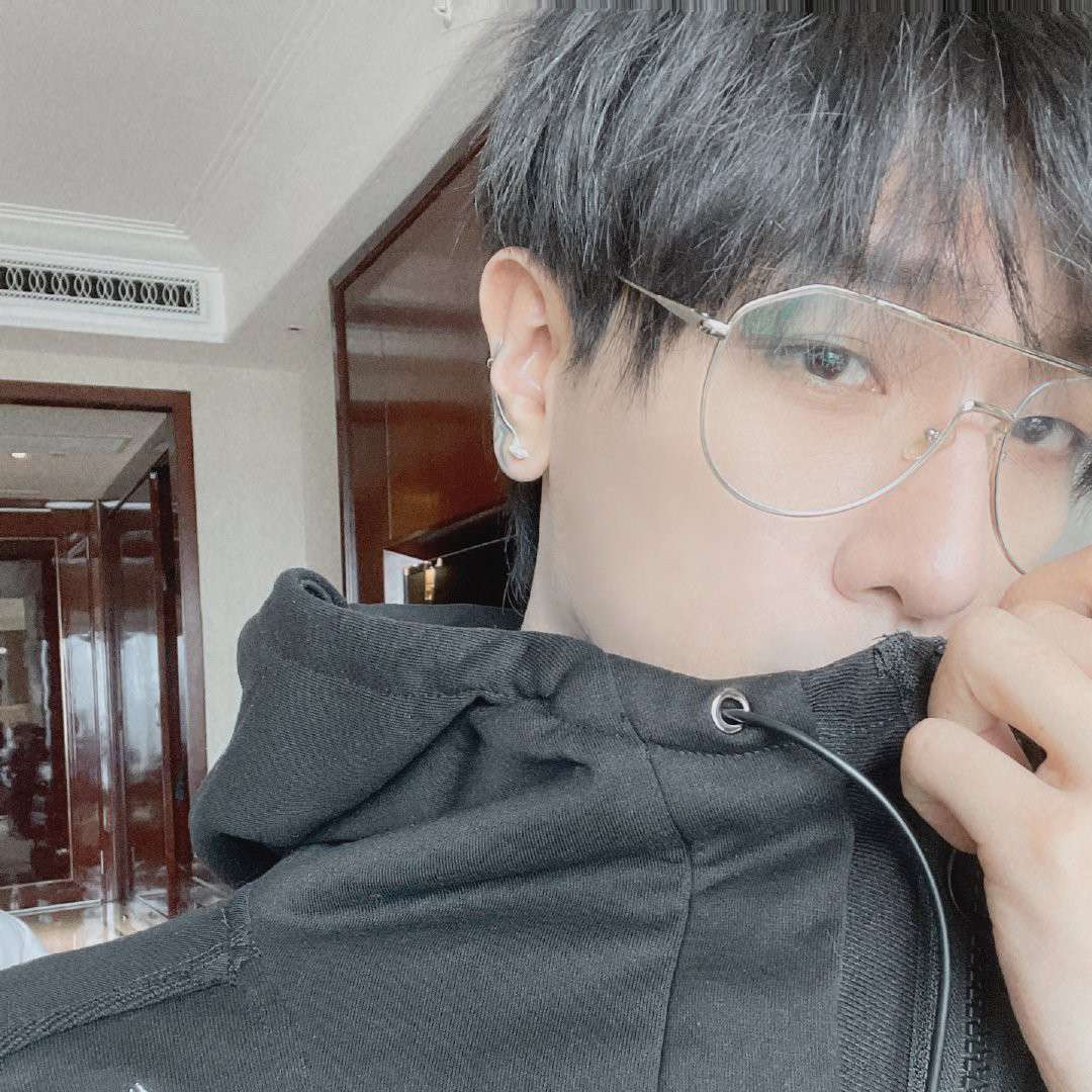 景轩羊梅歪山成