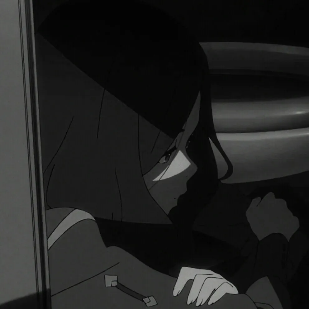 每个夜晚会emo的钟头