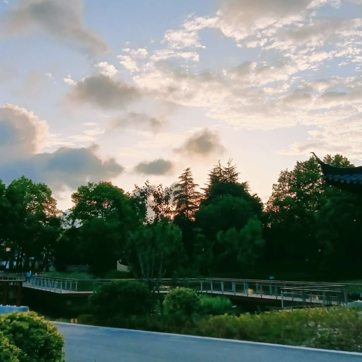 清斋盛世明天下