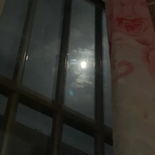 月与云