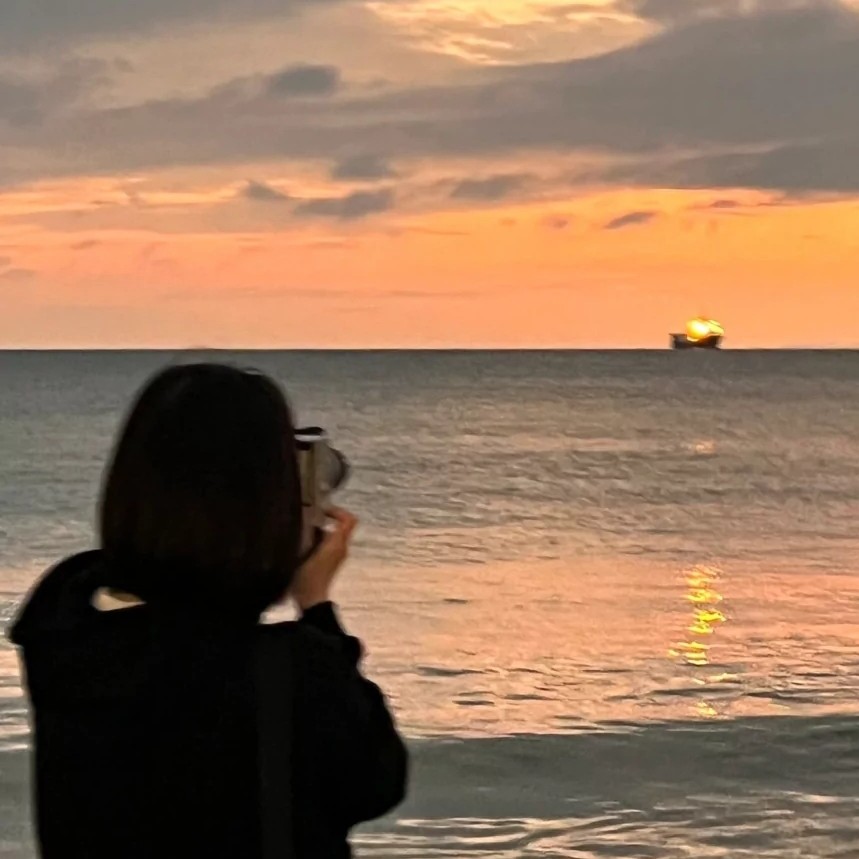 .白昼梦.的专辑