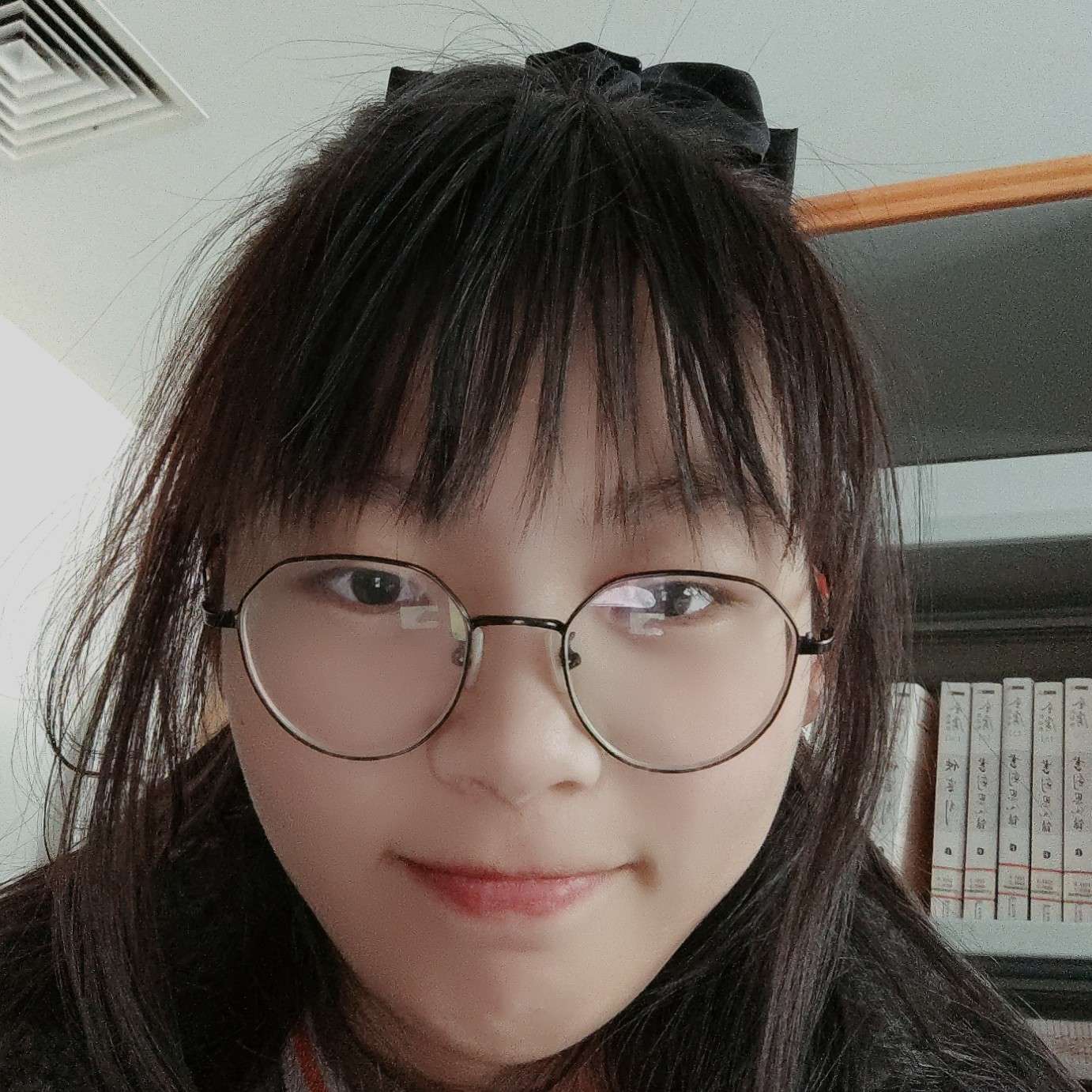 爱国人民英雄。