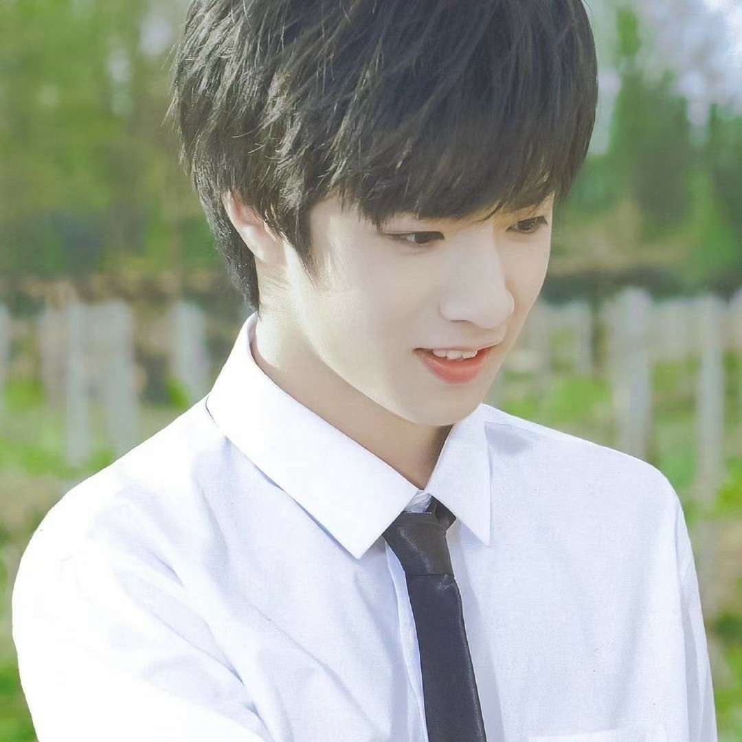 𝓛𝓲𝔀𝔂𝓪𝓸𝔀𝓮𝓷