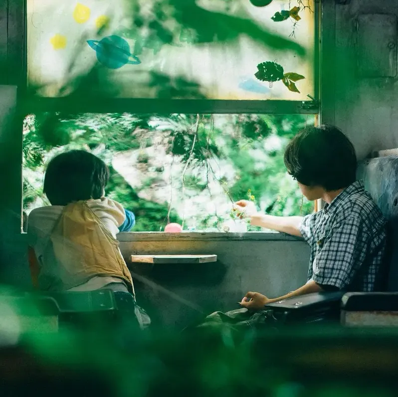 那些梅雨季独有的潮湿与细腻