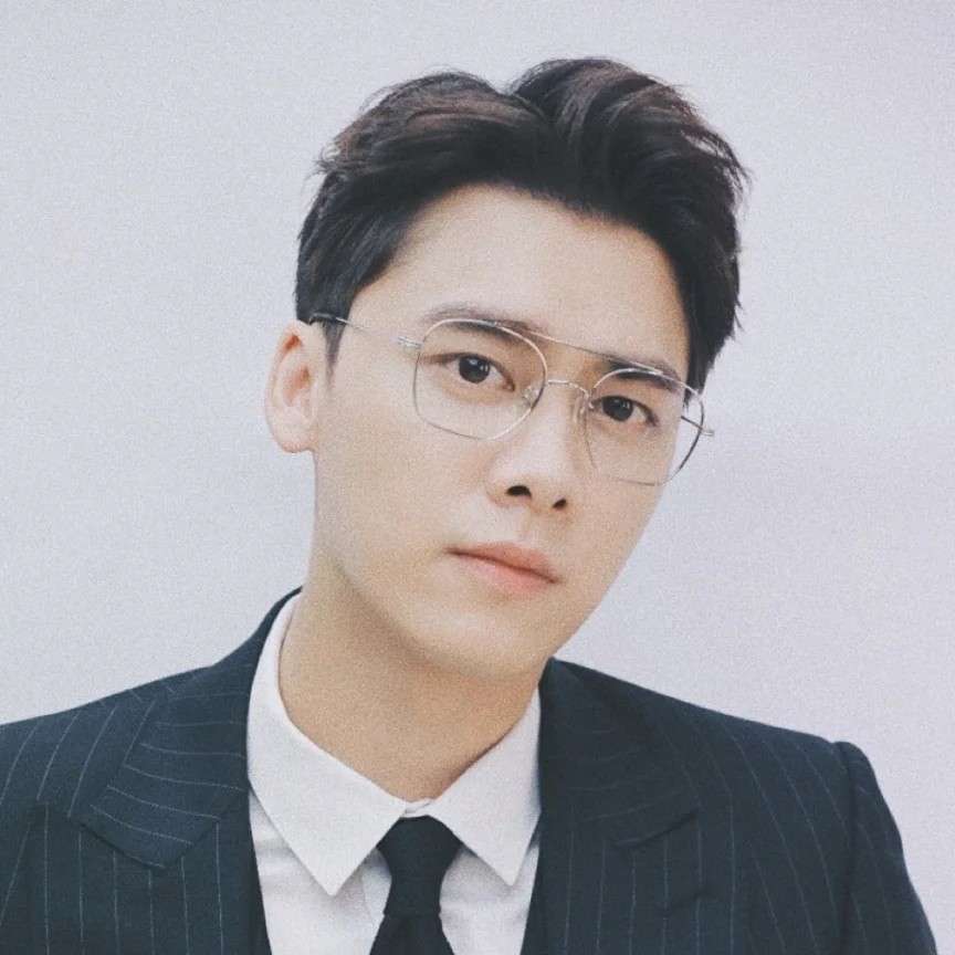 阔阔爱爱没有眼袋的专辑