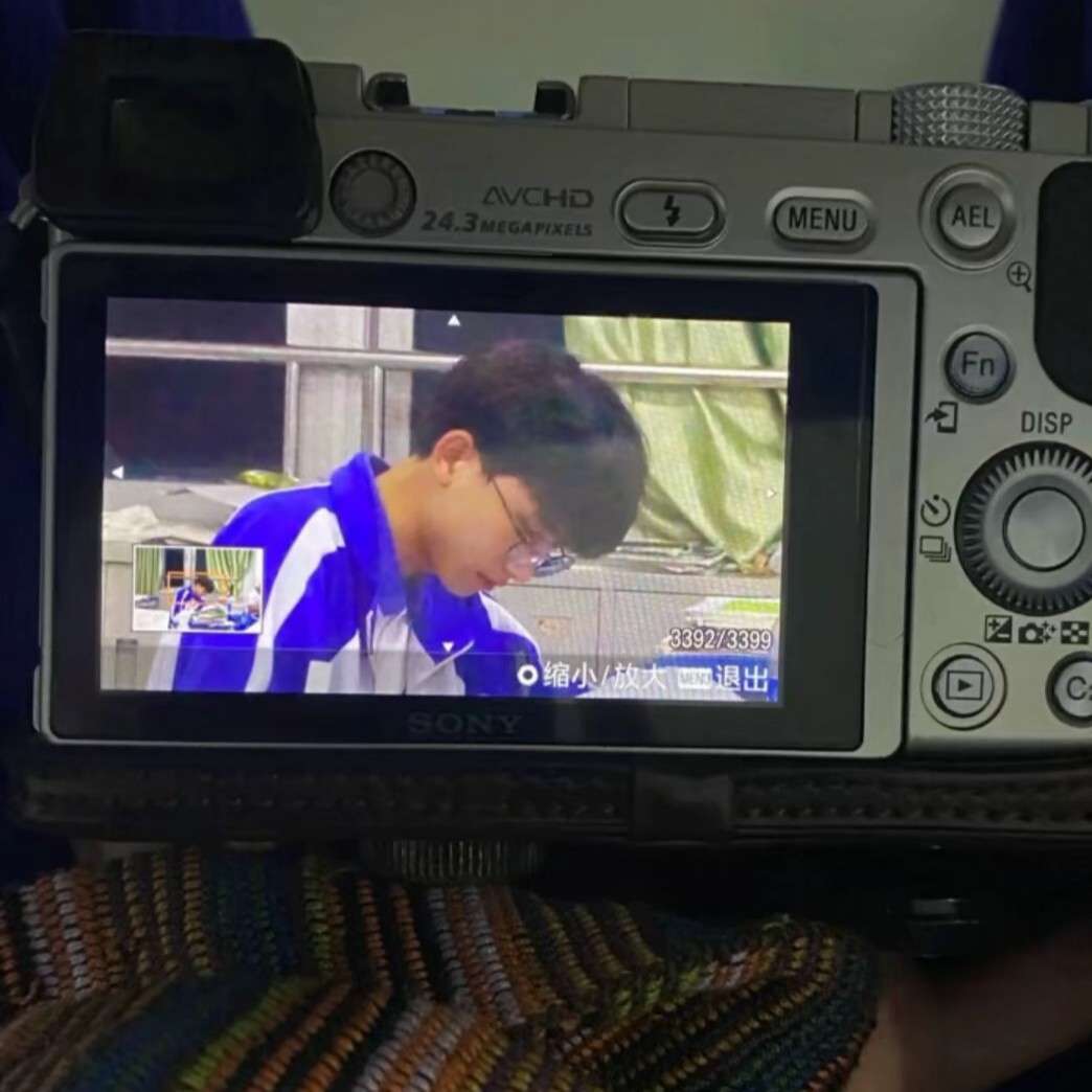 青春不是潦草诗.