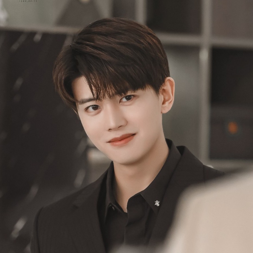 嘉伦♡｡❣LﾛVЁ❣｡♡