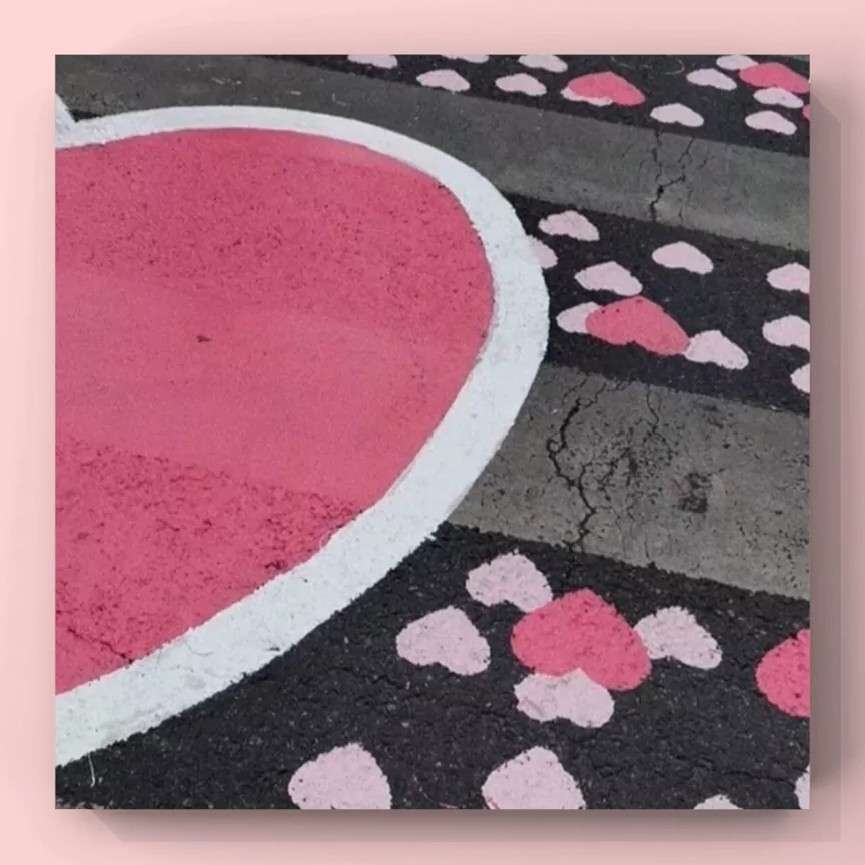 爱意随风起.💐