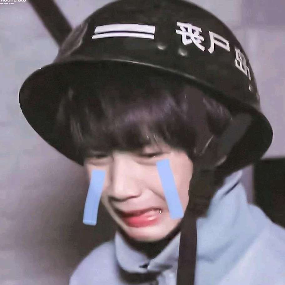 狼是为满月嚎叫的