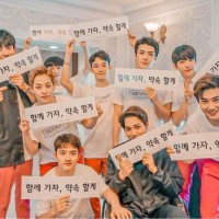 你第一个粉上的爱豆是谁，你还在陪着他（她）吗