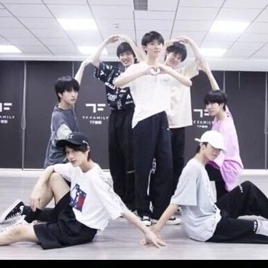 宋锦恩(੭˙꒳˙)੭