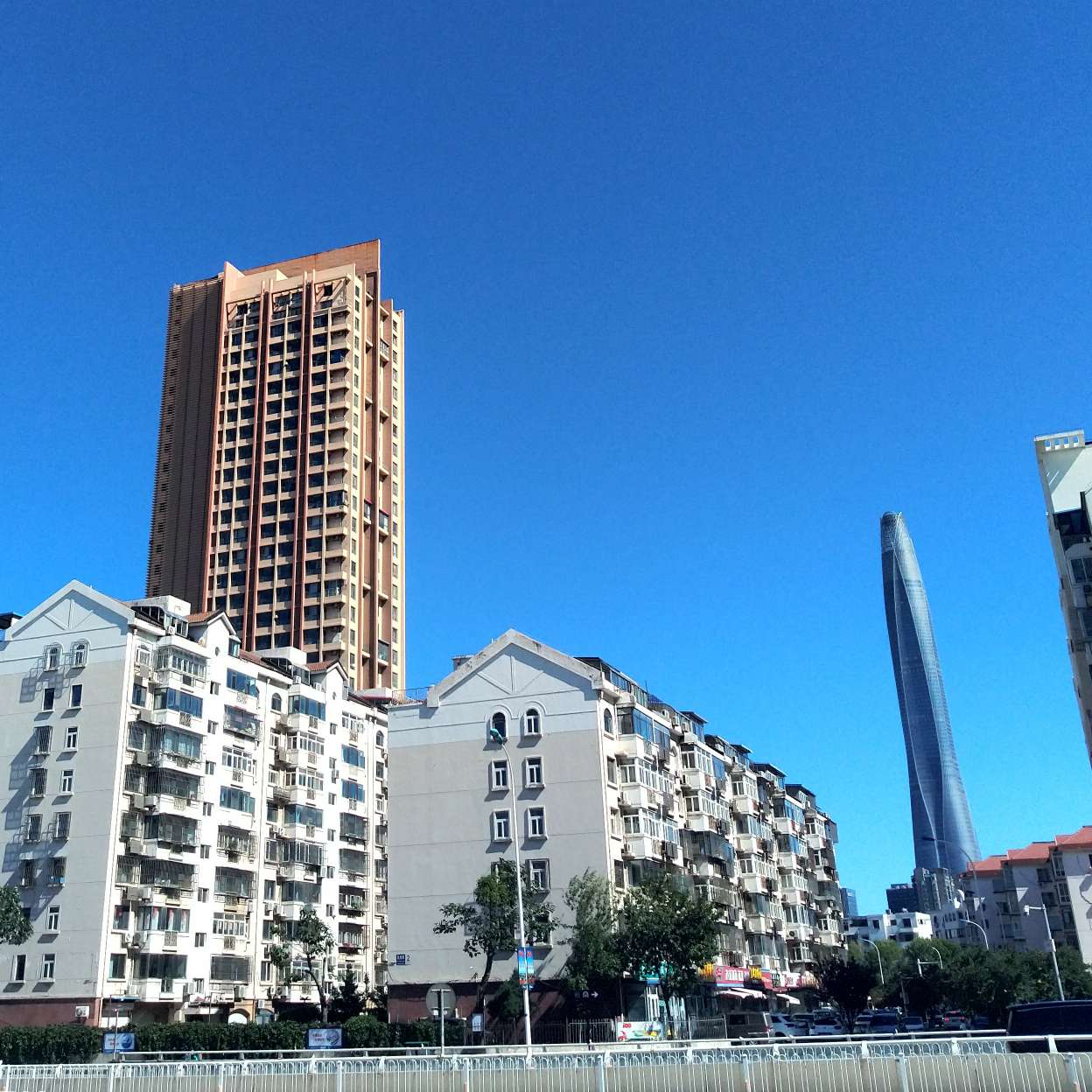 莲花自在¹³⁵⁶²¹³⁶⁸¹⁷的专辑