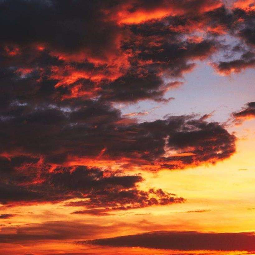 孤舟赏月的原创句子