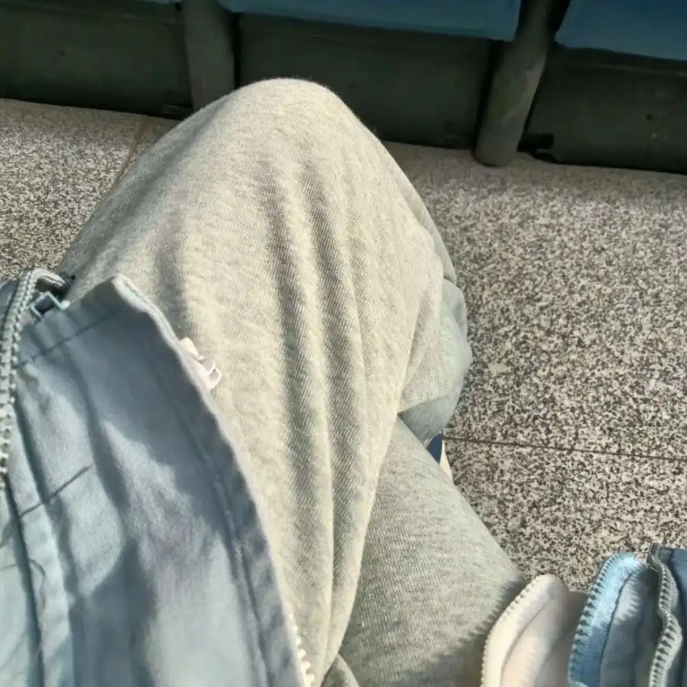 白日梦尽头.的专辑