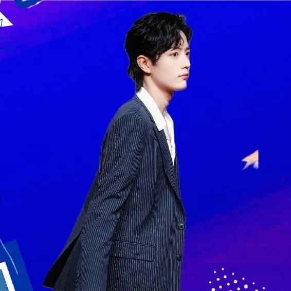 💜🍀肖🐰战🎈⭐💜
