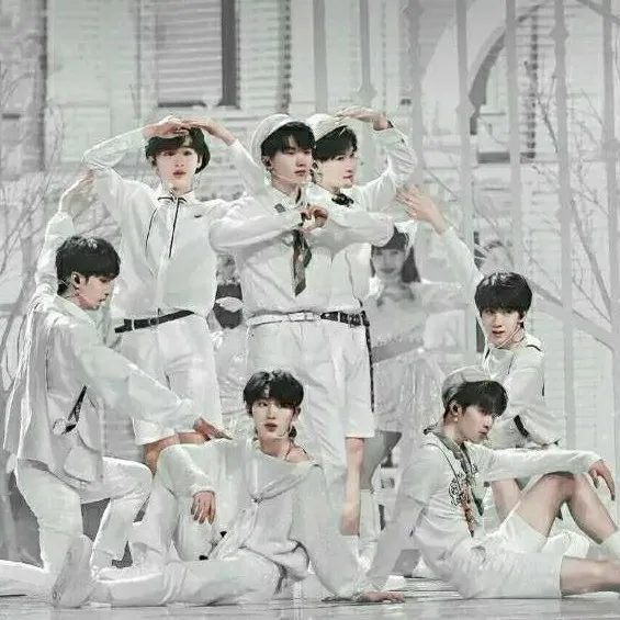 ★彡李飞不死，追星不止彡★