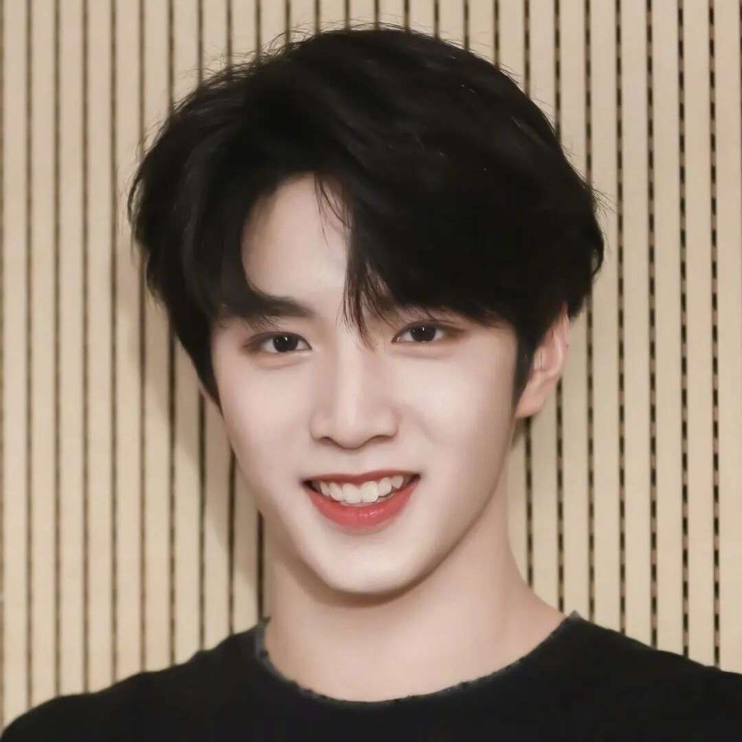 刘耀文给我动力