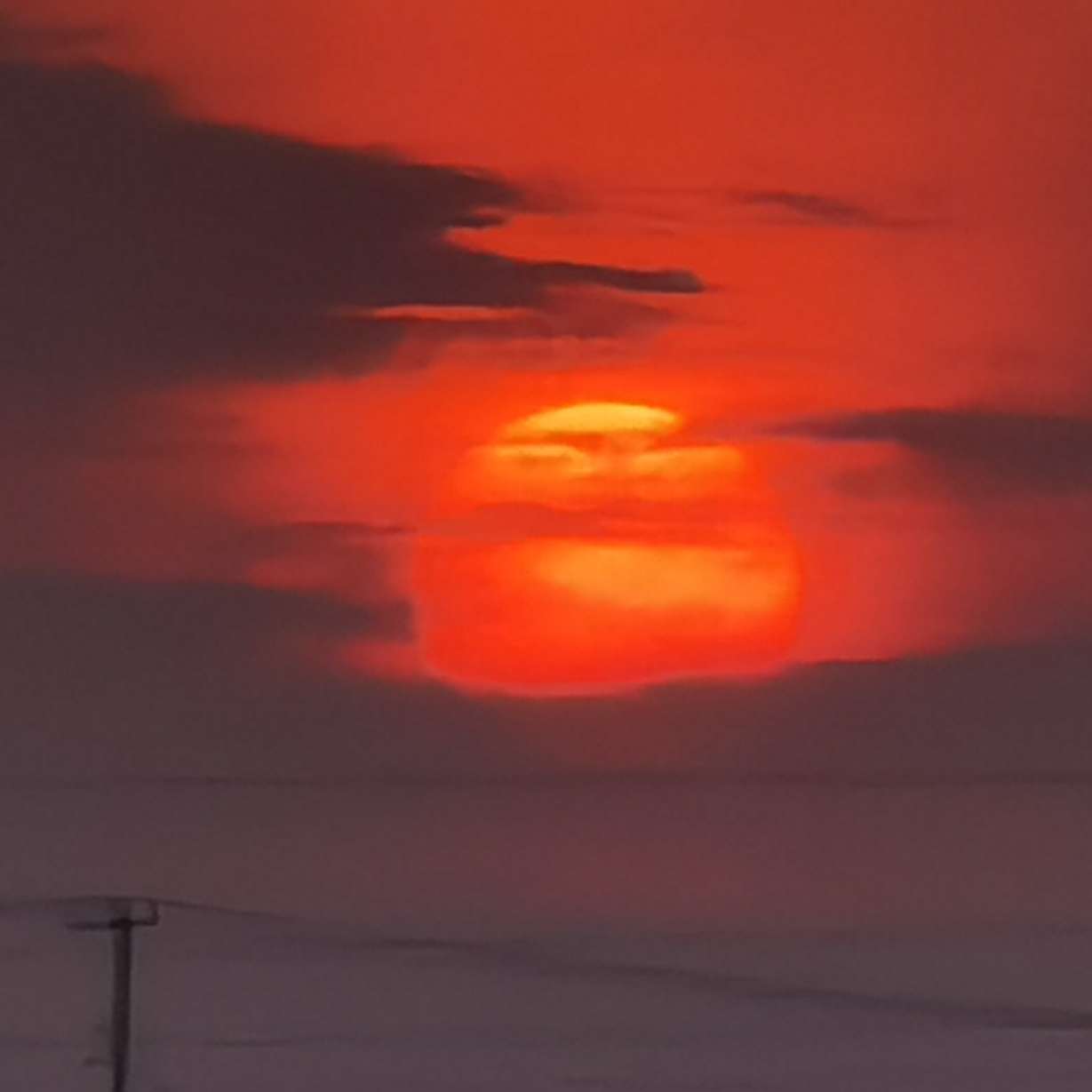 追逐日落的银河宇宙