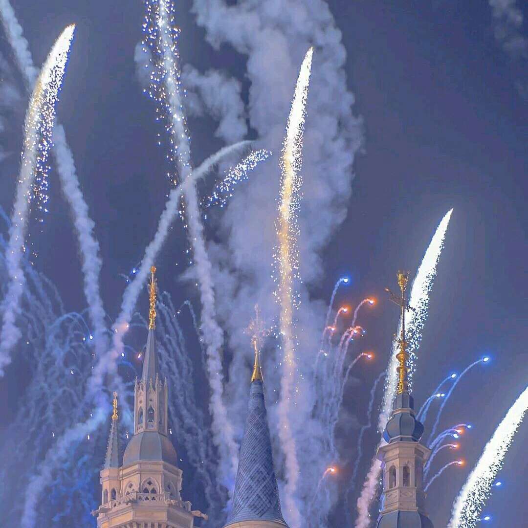 风城蓝玫瑰的专辑