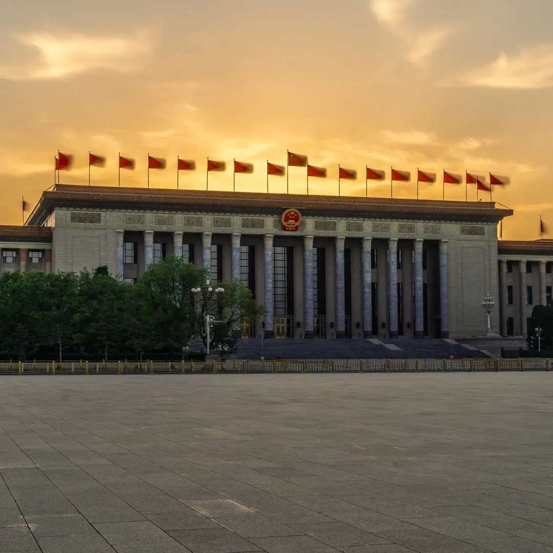 百年恰是风华正茂