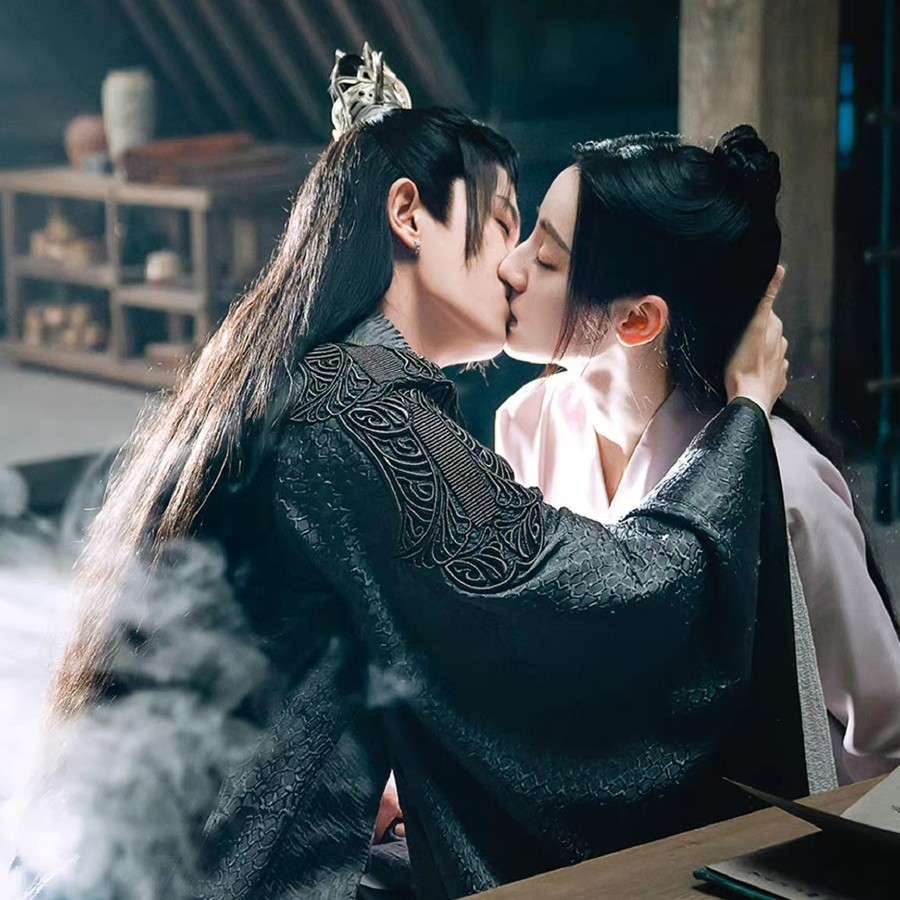 与君初相识 恰似故人归