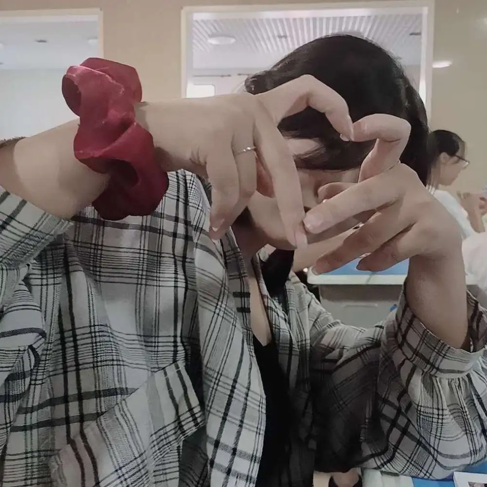 他.