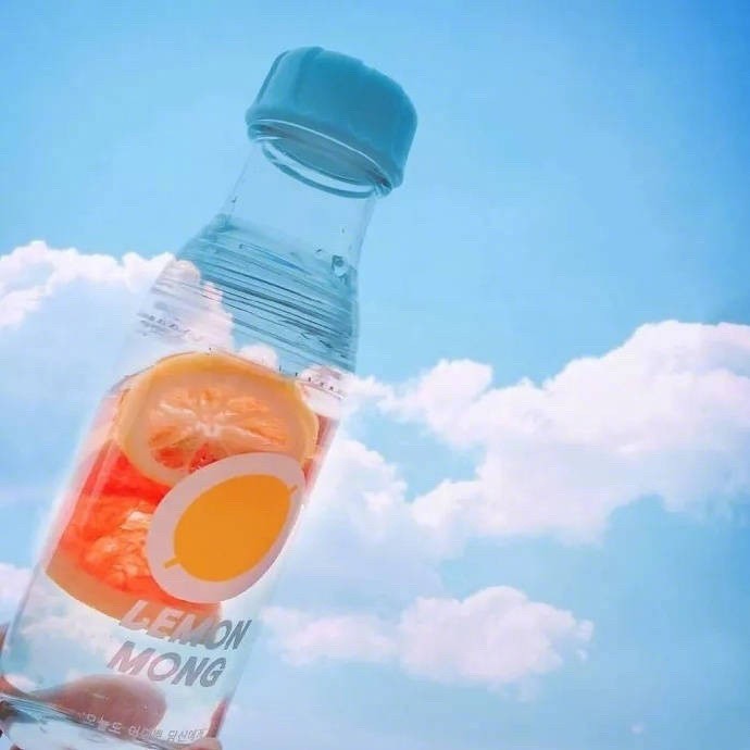 奇奇怪怪🍭可可爱爱