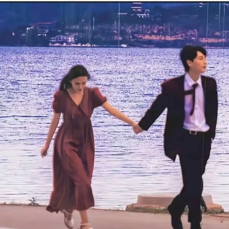 “海棠花未眠”的专辑