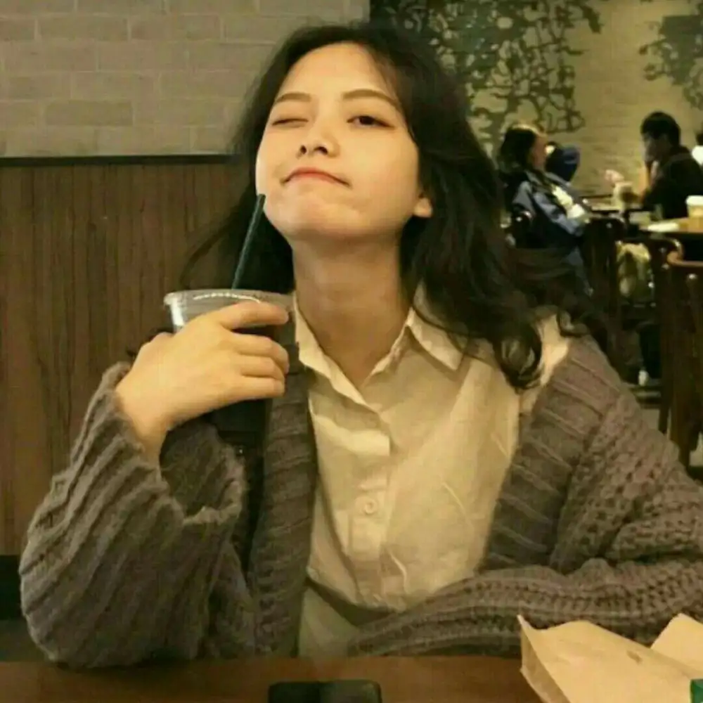 谁来拯救我这昏暗的星辰的专辑