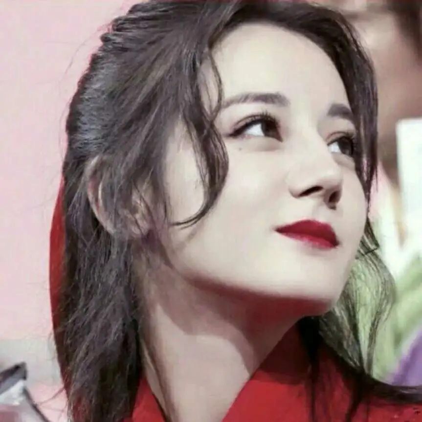 迪丽热巴·迪力木拉提