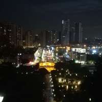 关于美景依美人的句子