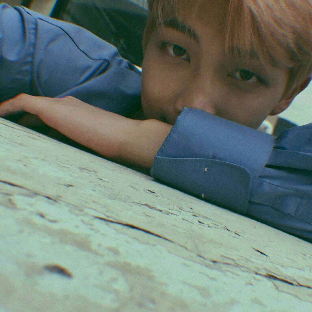 为你，千千万万遍。