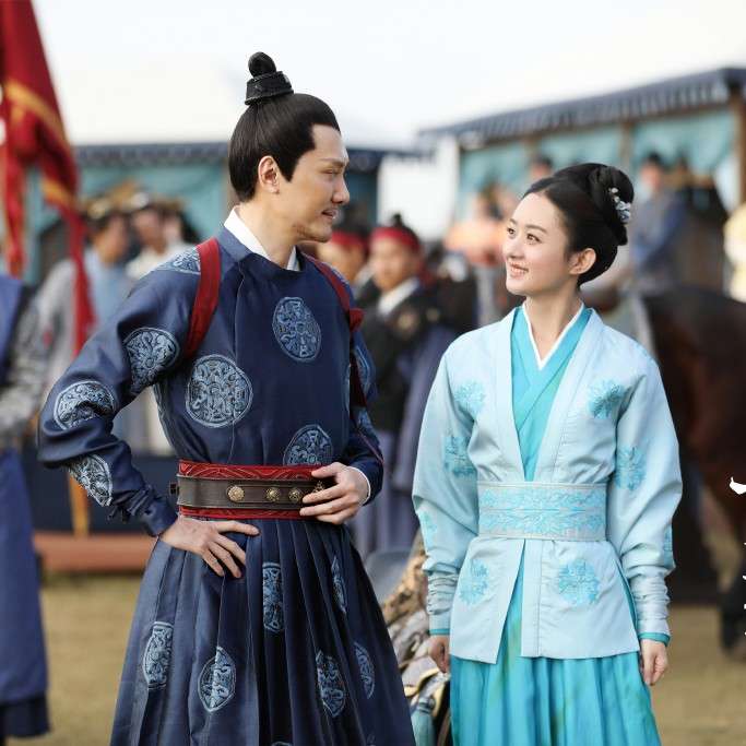 知否？应是绿肥红瘦