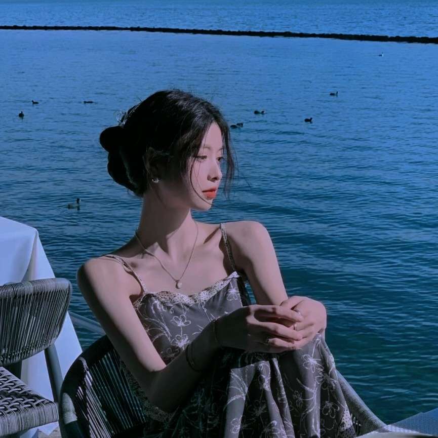 春风如许(ಡωಡ)hiahiahia的专辑