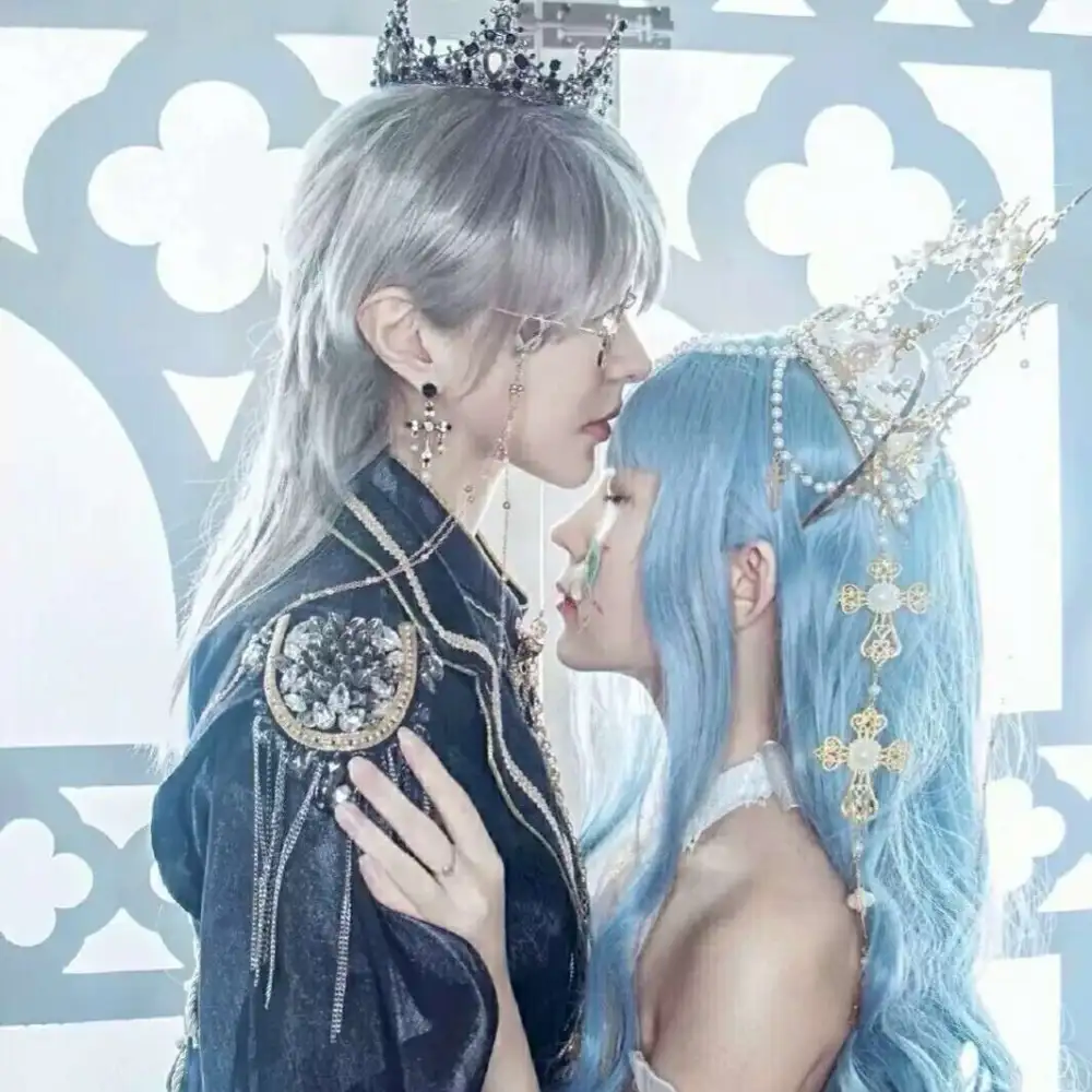 冬夏安柒《宇宙传说》
