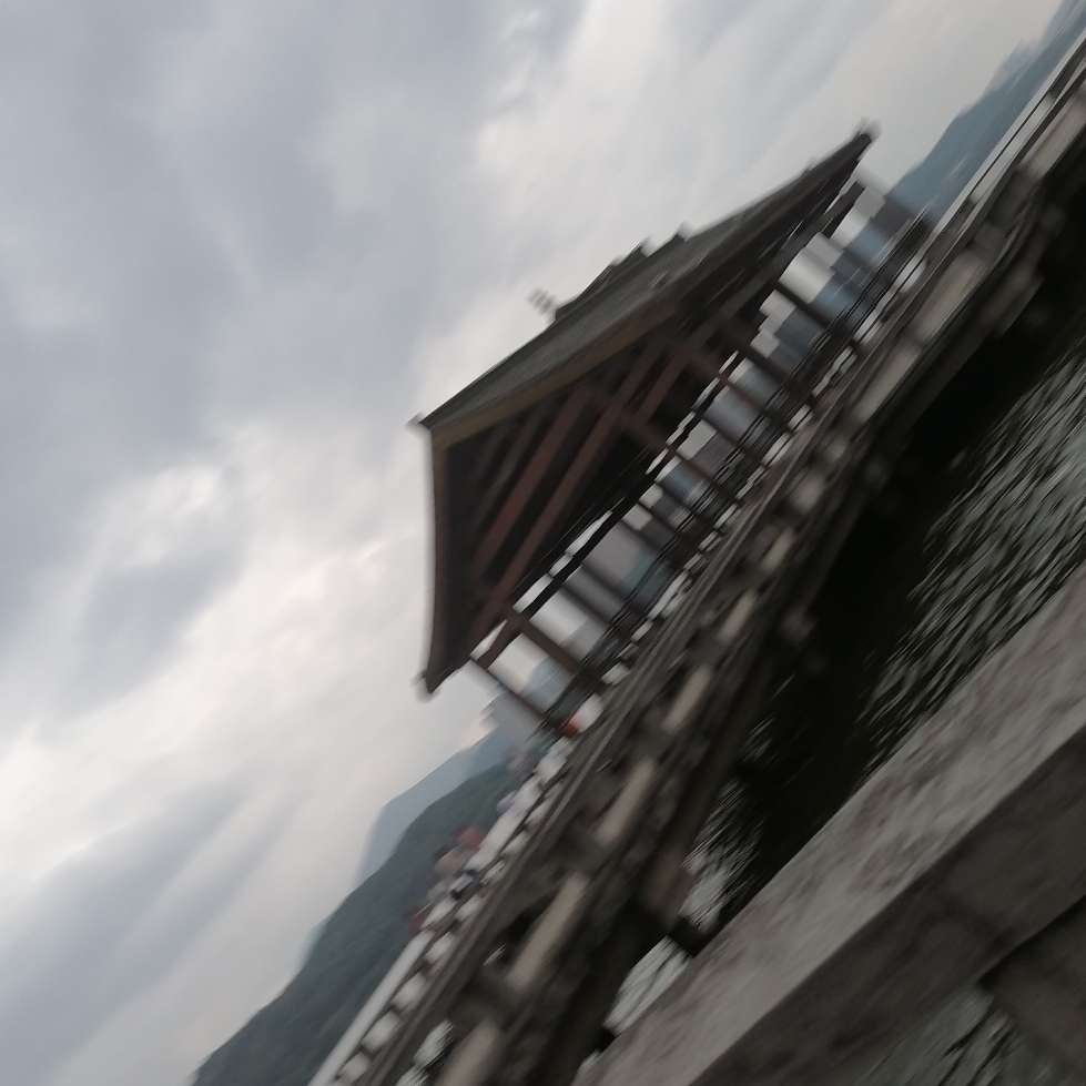 山河江雪春的专辑