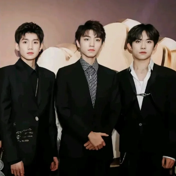 TFBOYS.