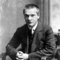 特拉克尔的诗词