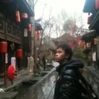 李尚龙