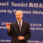 迈克尔・桑德尔