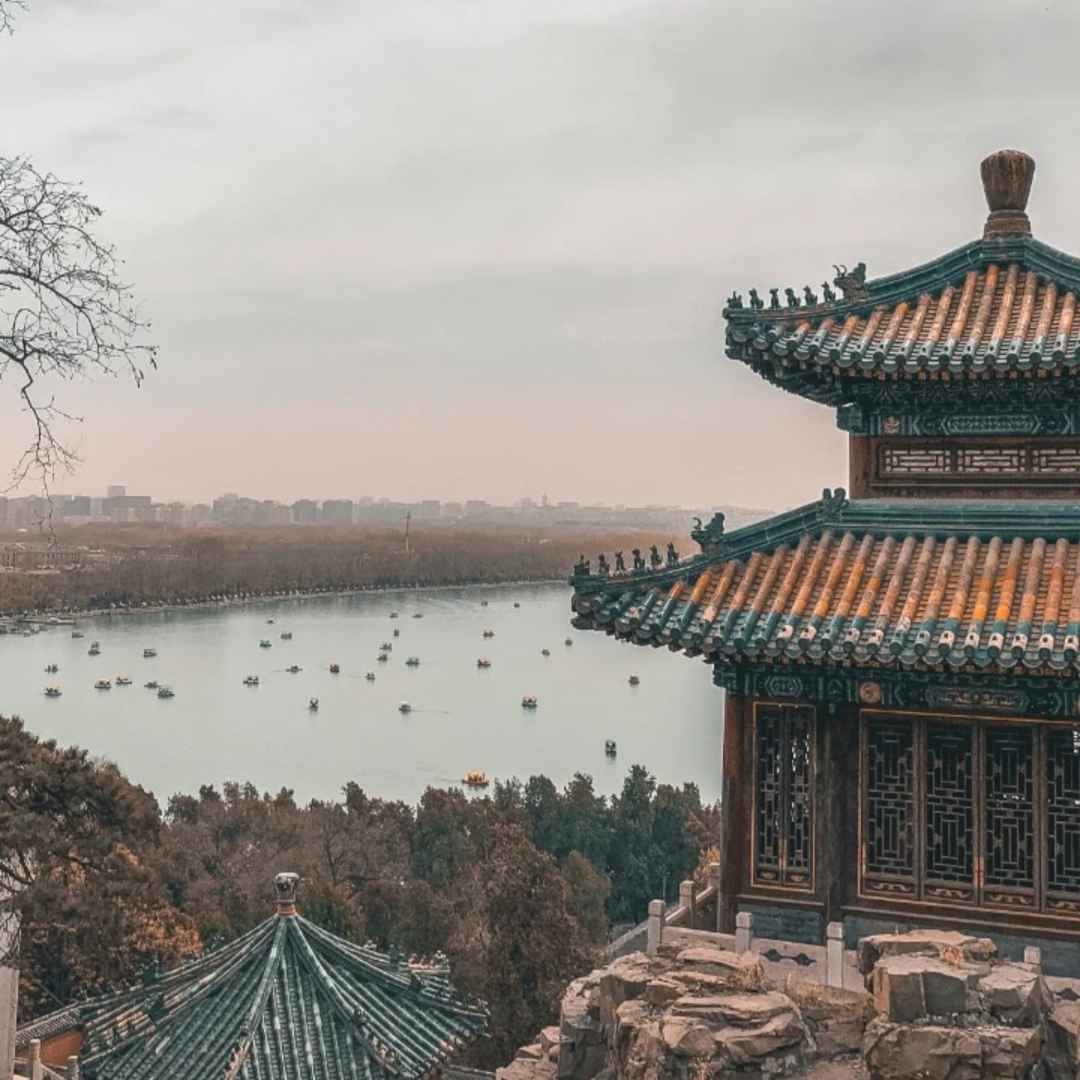 富有东方美学的品牌文案